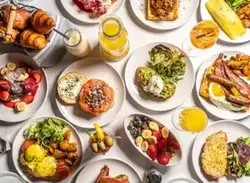 Farm To Burger At Aliz Hotel Times Square Debuts Daily Breakfast And Weekend Brunch