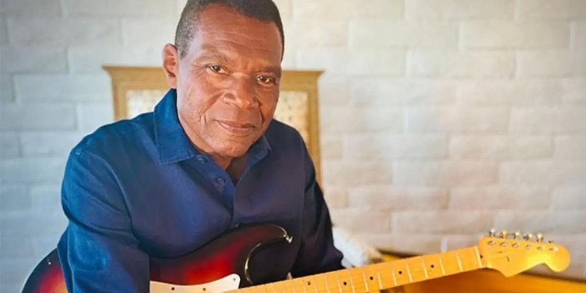 Robert Cray Celebrates 50 Years On The Road With A Stop In Minneapoli  Image