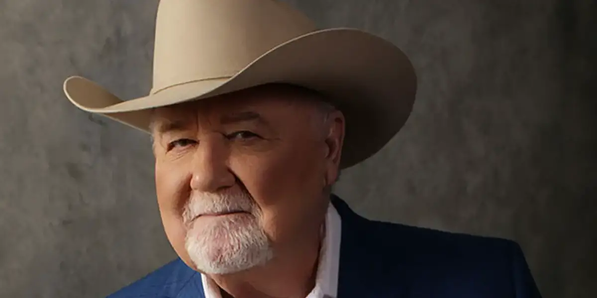 Johnny Lee Announces 'Hey Bartender, Last Call: The Farewell Tour'