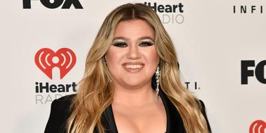 2023 iHeartRadio Music Festival: Kelly Clarkson, Kane Brown and More