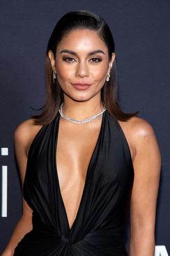The Oscars' Red Carpet Show': Vanessa Hudgens, Terrence J to Co-Host –  Billboard