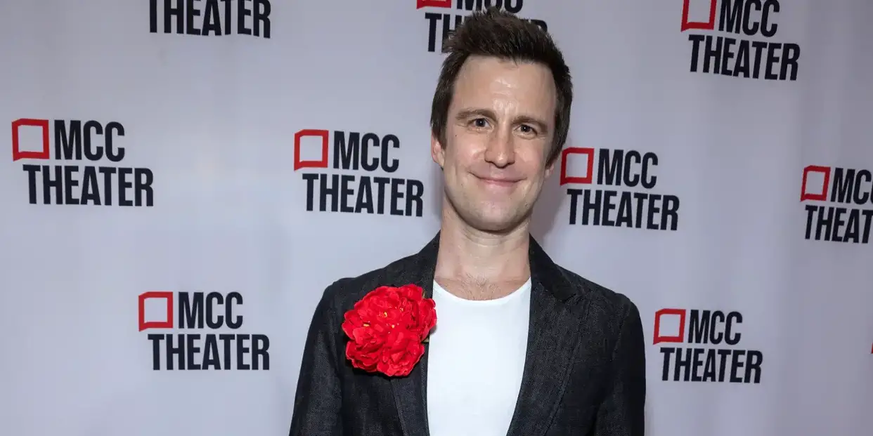 Broadway Theatre Lights Will Partially Dim in Memory of Gavin Creel  Image