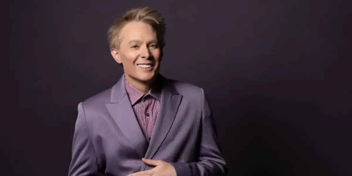 Clay Aiken Unveils Spirited Rendition of 'Wonderful Christmastime'  Image