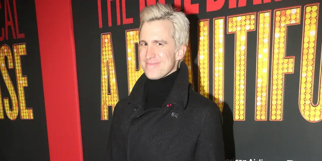 Over 20K Sign Petition to Dim All Broadway Theatre Lights for Gavin Creel  Image