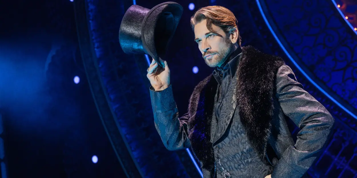 Photos: Karl, Muñoz & Dodemaide in MOULIN ROUGE! THE MUSICAL