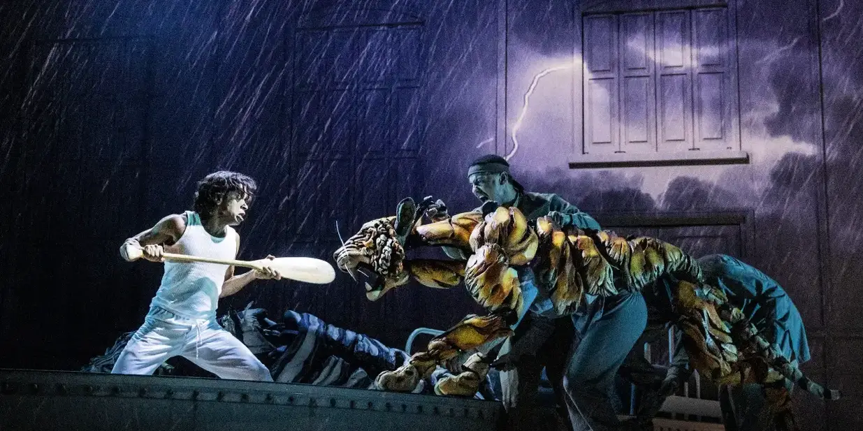 Review Roundup: LIFE OF PI Launches National Tour  Image