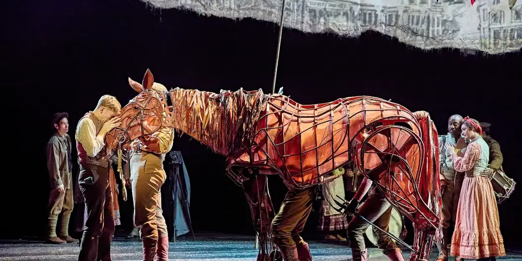 Review: WAR HORSE, The Lowry Theatre  Image