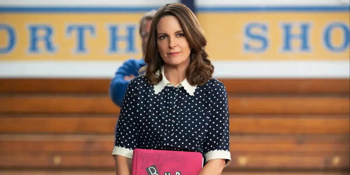 Mean Girls' Trailer: See Reneé Rapp and Angourie Rice in the New Adaptation  of the Beloved High School Comedy