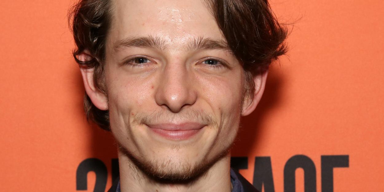 Mike Faist Joins EAST OF EDEN Series With Florence Pugh  Image