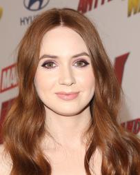 karen gillan 2022 calendar