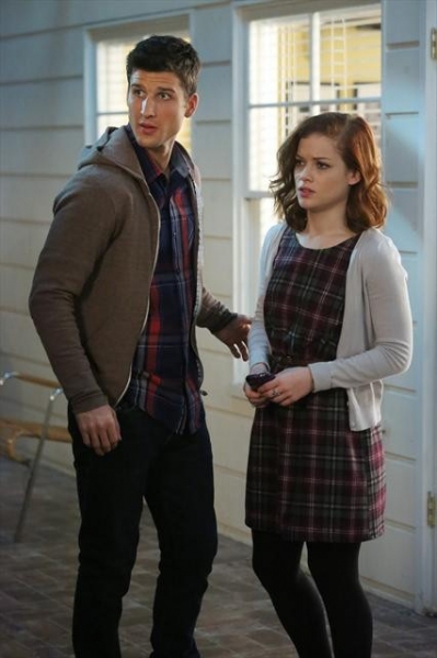 jane levy and parker young