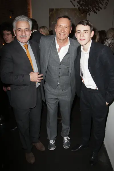 Charlie Rowe Photos On Broadwayworld Com