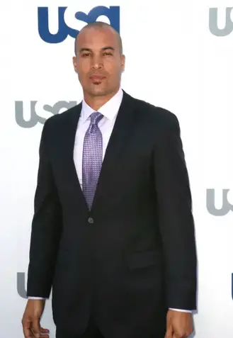 Coby Bell Photo 13 05