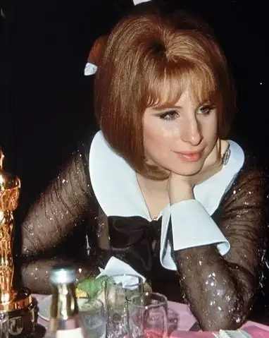 Photos Barbra Streisand Remembers Designer Arnold Scaasi And Her Iconic Oscars Outfit