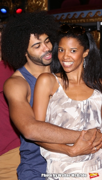 Daveed diggs and renee best sale elise goldsberry