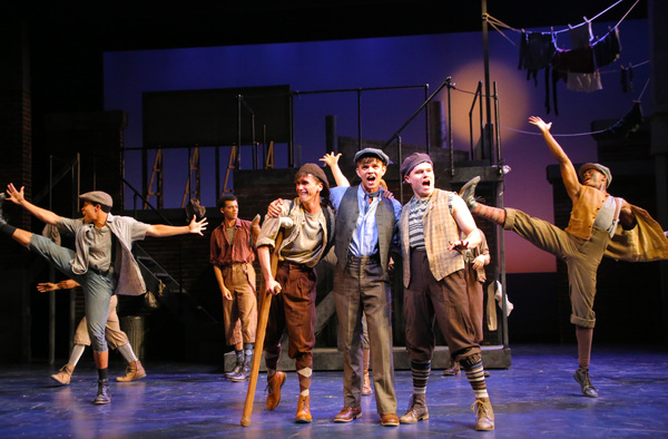 https://www.broadwayworld.com/ezoimgfmt/cloudimages.broadwayworld.com/upload11/1642210/tn-500_newsies3.jpg?ezimgfmt=rs:0x0/rscb37/ngcb36/notWebP