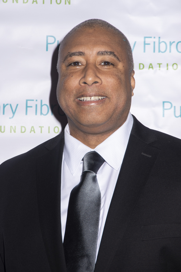 Bernie Williams gives emotional performance at Ridgefield CT Playhouse