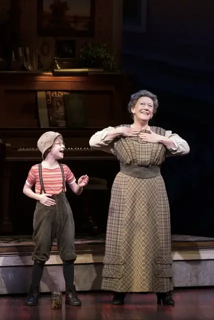 THE MUSIC MAN Previews