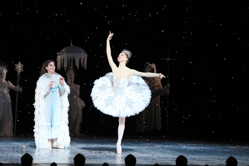 Interview Ballerina Kellen Hornbuckle Gives Us A Sneak Peek at THE NUTCRACKER at Houston Ballet pic